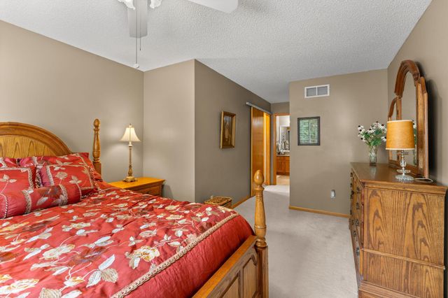 12761 Edgewater Path, Apple Valley, MN 55124