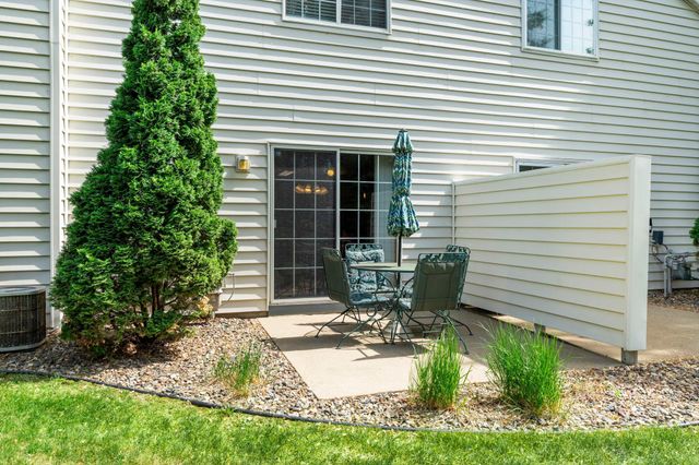 12761 Edgewater Path, Apple Valley, MN 55124