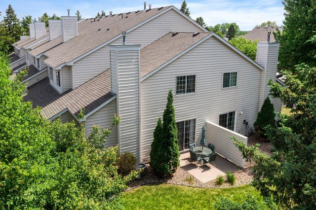 12761 Edgewater Path, Apple Valley, MN 55124