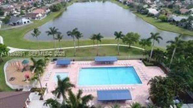 9801 Ridgecreek Rd, Boca Raton, FL 33496