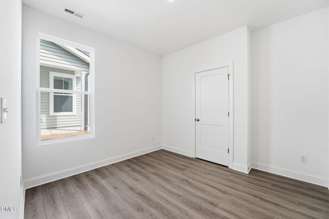 506 Maumelle Way 204, Durham, NC 27703