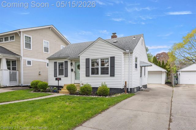 131 N Altadena Avenue, Royal Oak, MI 48067