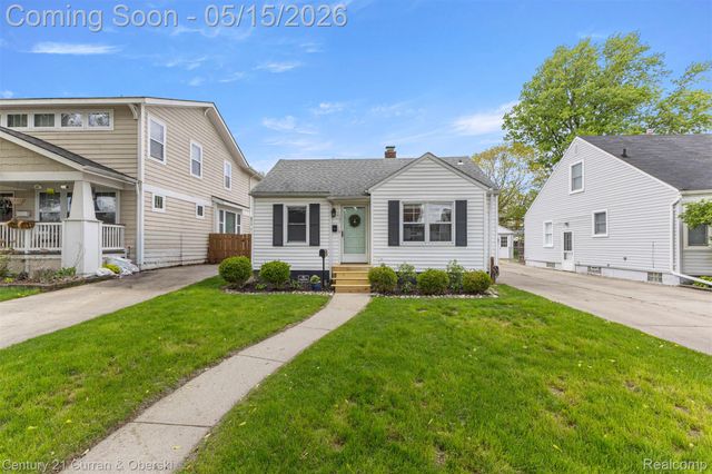 131 N Altadena Avenue, Royal Oak, MI 48067