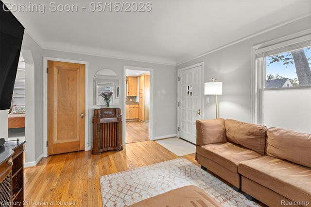 131 N Altadena Avenue, Royal Oak, MI 48067