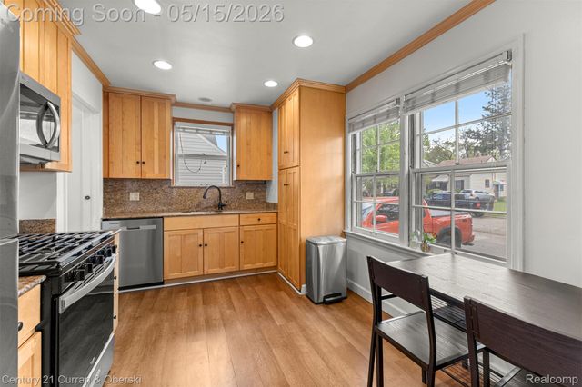 131 N Altadena Avenue, Royal Oak, MI 48067