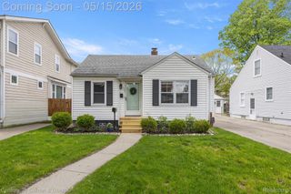 131 N Altadena Avenue, Royal Oak, MI 48067
