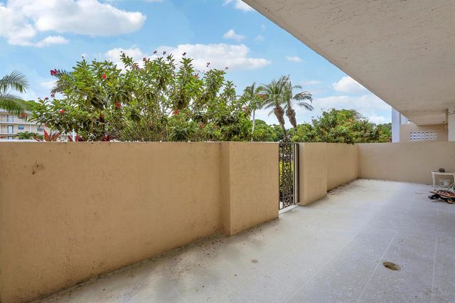 300 N Highway A1A 105J, Jupiter, FL 33477
