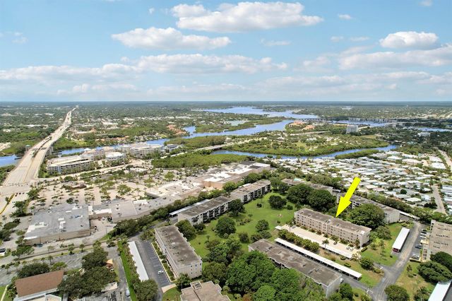 300 N Highway A1A 105J, Jupiter, FL 33477