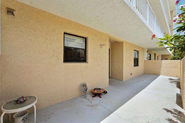 300 N Highway A1A 105J, Jupiter, FL 33477