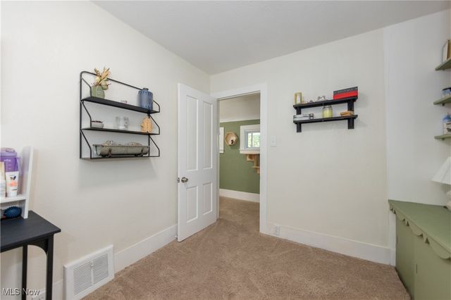 213 W 23rd Street, Lorain, OH 44052