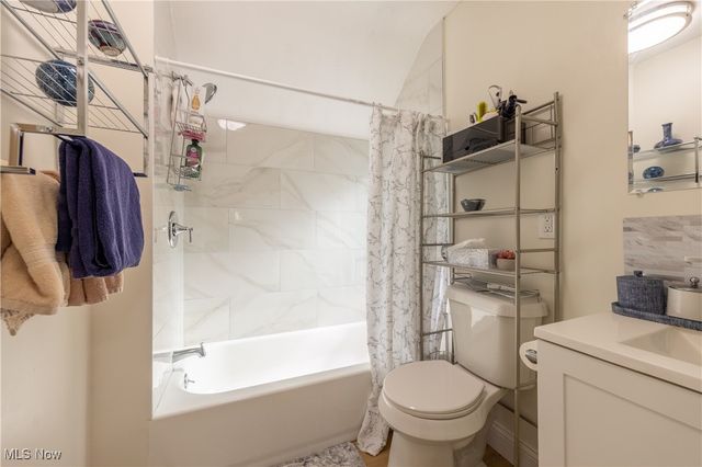 213 W 23rd Street, Lorain, OH 44052