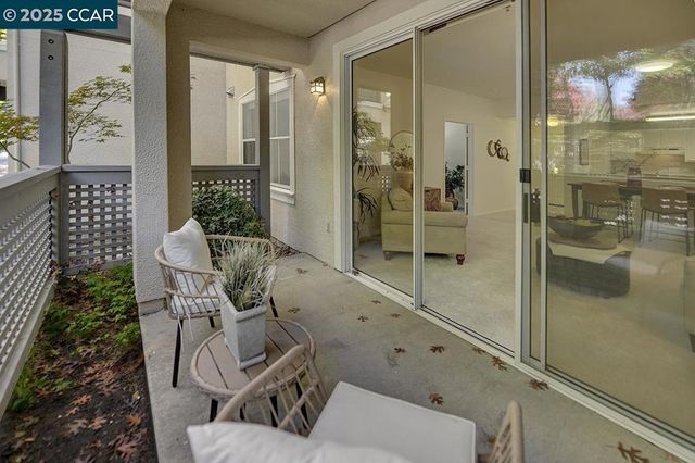 1840 Tice Creek Dr 2110, Walnut Creek, CA 94595