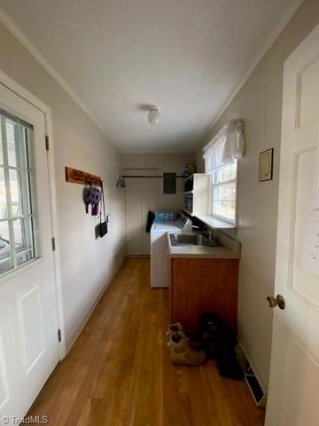 149 Seeley Drive, Denton, NC 27239