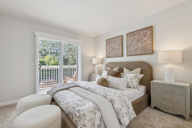 675 Sharon Park 307, Menlo Park, CA 94025