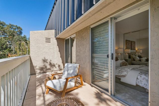 675 Sharon Park 307, Menlo Park, CA 94025
