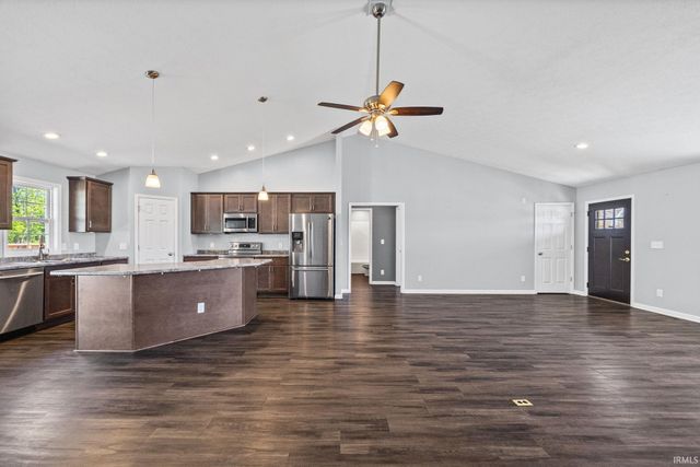 136 Abbey Lane, Crawfordsville, IN 47933
