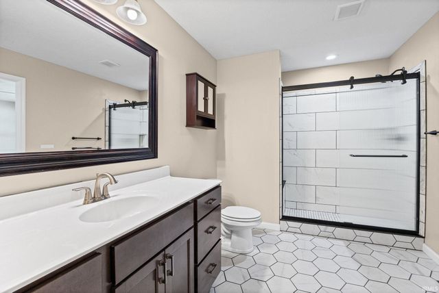 136 Abbey Lane, Crawfordsville, IN 47933