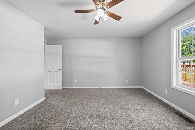 136 Abbey Lane, Crawfordsville, IN 47933