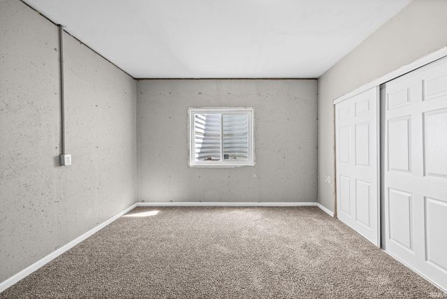 136 Abbey Lane, Crawfordsville, IN 47933