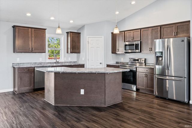 136 Abbey Lane, Crawfordsville, IN 47933