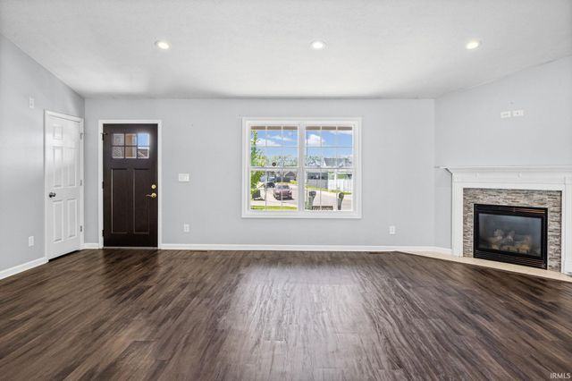 136 Abbey Lane, Crawfordsville, IN 47933
