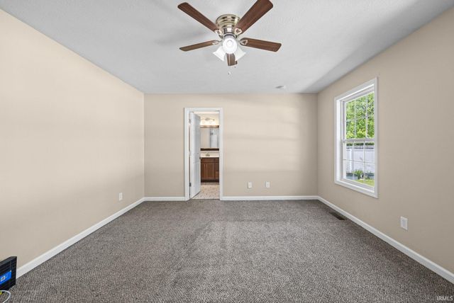 136 Abbey Lane, Crawfordsville, IN 47933