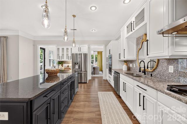 9517 Wheatfield Road, Charlotte, NC 28277