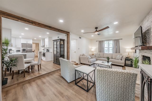 506 S Cottonwood Drive, Richardson, TX 75080