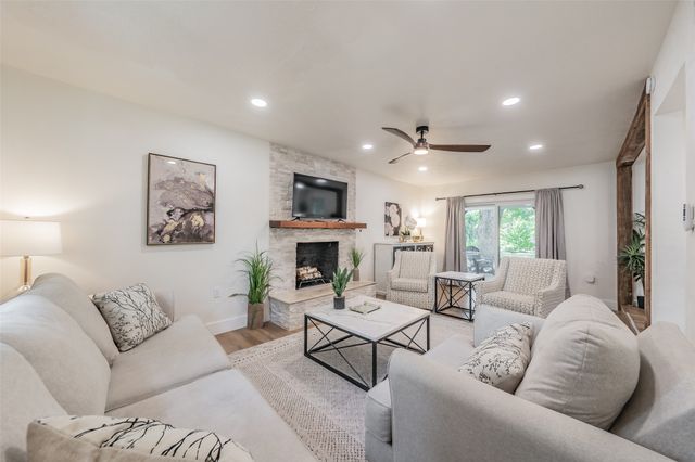 506 S Cottonwood Drive, Richardson, TX 75080