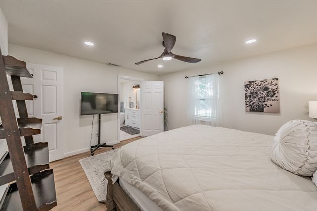 506 S Cottonwood Drive, Richardson, TX 75080