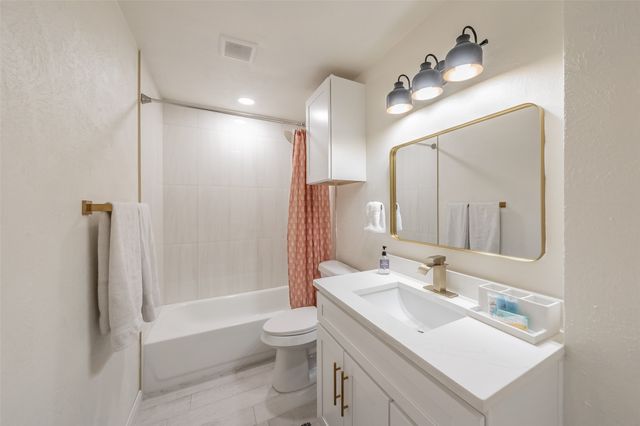 506 S Cottonwood Drive, Richardson, TX 75080