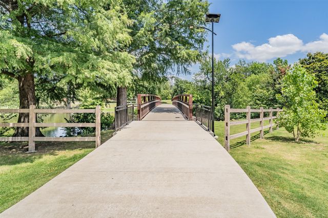 506 S Cottonwood Drive, Richardson, TX 75080