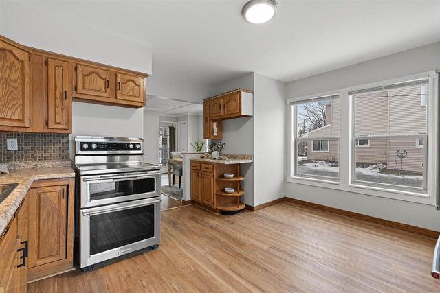 703 DEPOT STREET, Manawa, WI 54949