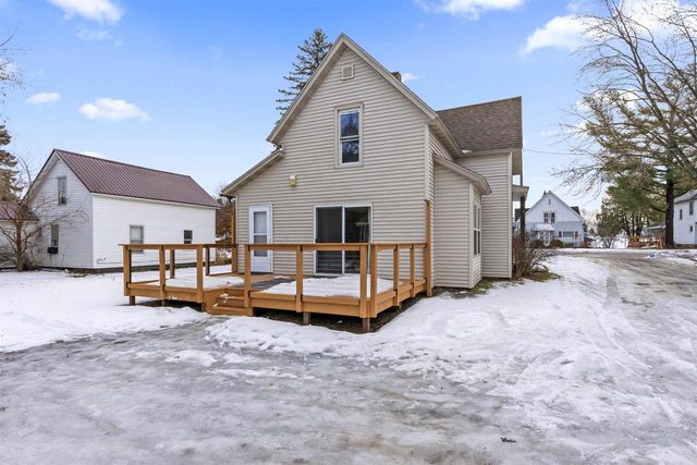 703 DEPOT STREET, Manawa, WI 54949