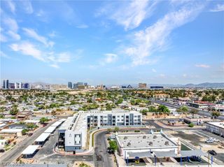 4846 Jones 102, Las Vegas, NV 89103