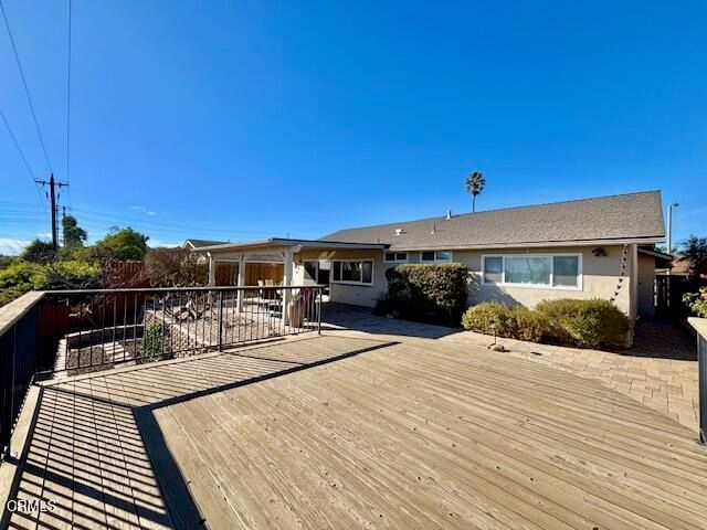 10042 Brazos Court, Ventura, CA 93004