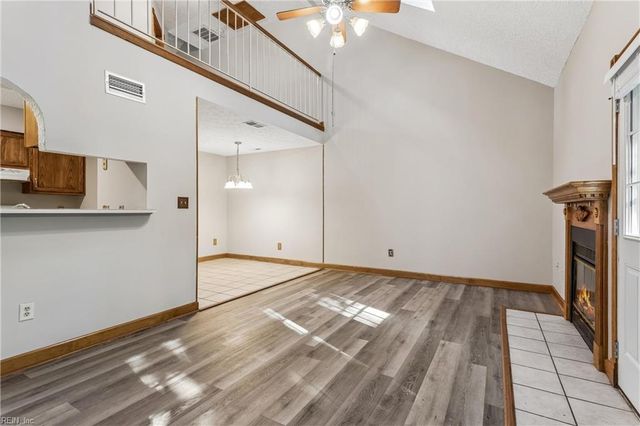 53 Treasure KY, Hampton, VA 23666