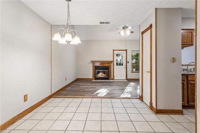 53 Treasure KY, Hampton, VA 23666