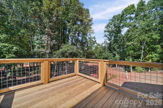 1074 Lyndsey Brook Court, Lincolnton, NC 28092