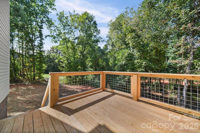 1074 Lyndsey Brook Court, Lincolnton, NC 28092