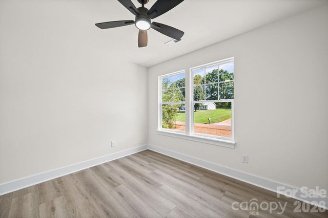 1074 Lyndsey Brook Court, Lincolnton, NC 28092