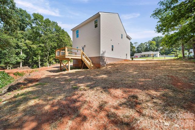 1074 Lyndsey Brook Court, Lincolnton, NC 28092