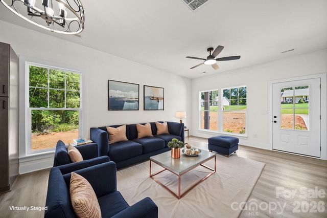 1074 Lyndsey Brook Court, Lincolnton, NC 28092