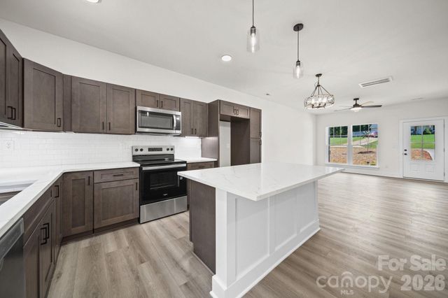 1074 Lyndsey Brook Court, Lincolnton, NC 28092