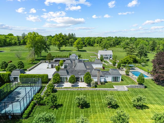 4800 Congress Street, Fairfield, CT 06824