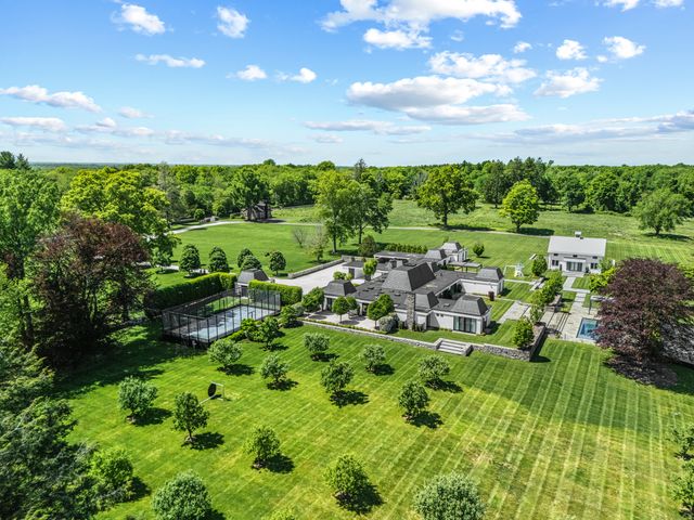 4800 Congress Street, Fairfield, CT 06824