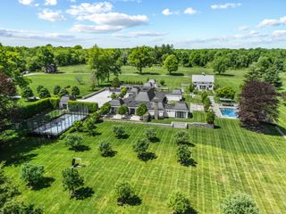 4800 Congress Street, Fairfield, CT 06824
