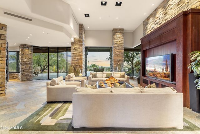 40803 N BRANGUS Road, Scottsdale, AZ 85262