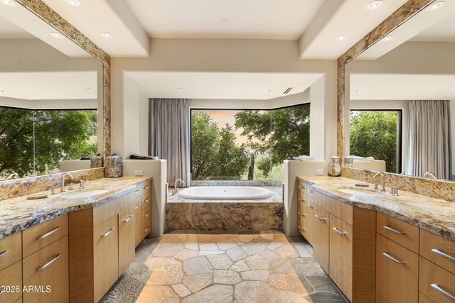 40803 N BRANGUS Road, Scottsdale, AZ 85262