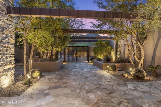 40803 N BRANGUS Road, Scottsdale, AZ 85262